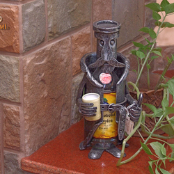A wrought iron bottle holder - A Steward - Hand-forged artistic accessory, suitable as a gift A wrought iron bottle holder - A Steward - Hand-forged artistic accessory, suitable as a gift