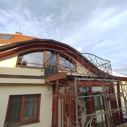 Design railing on the balcony of a family house - exclusive exterior railing Design railing on the balcony of a family house - exclusive exterior railing